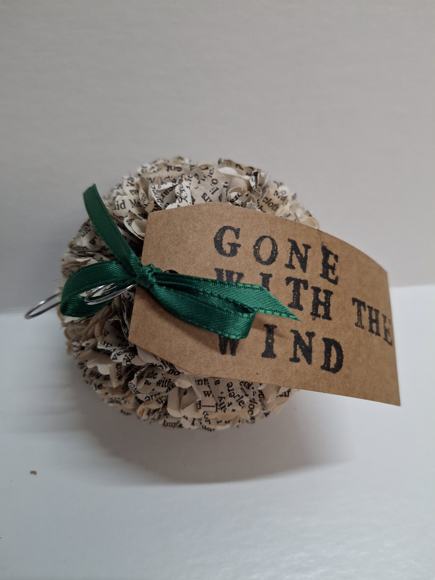 Gone With the Wind (Margaret Mitchell) Book Ornament