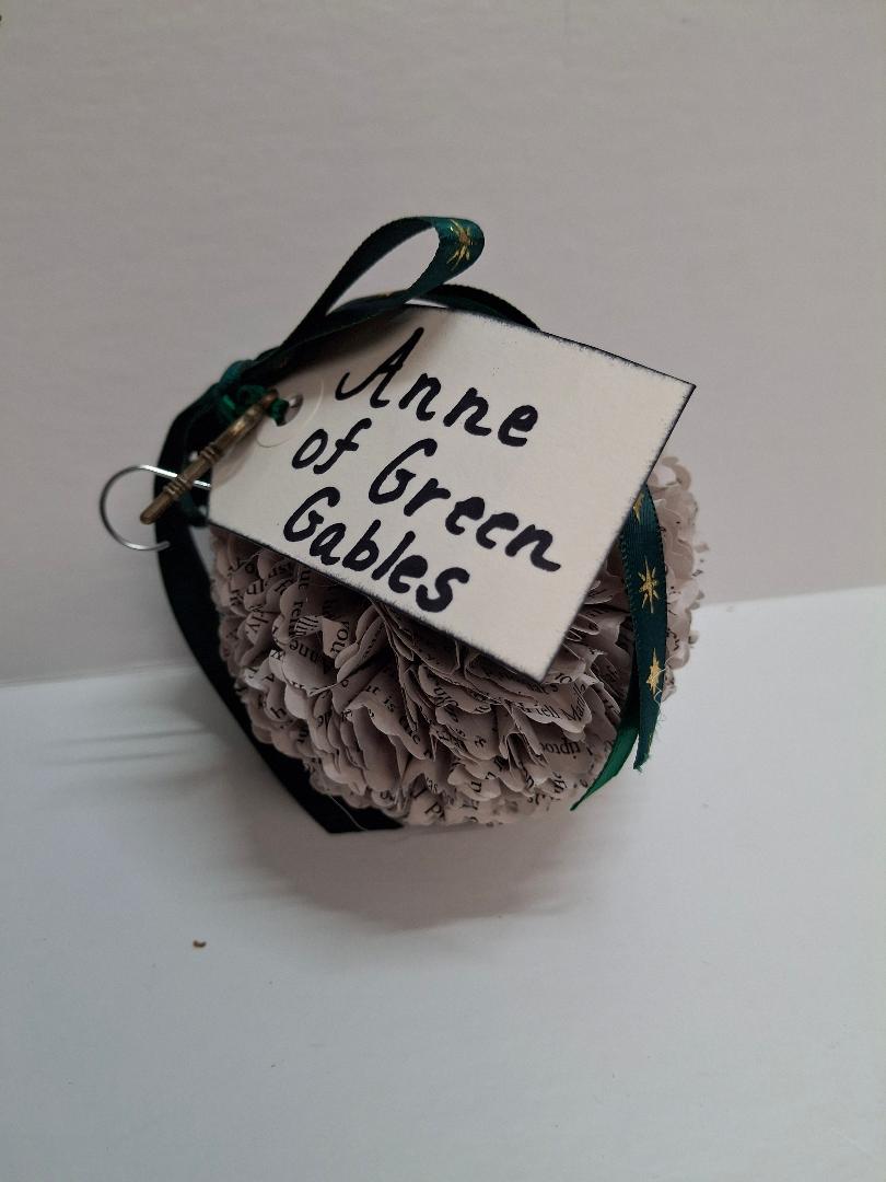 Anne of Green Gables (Montgomery) Book Ornament
