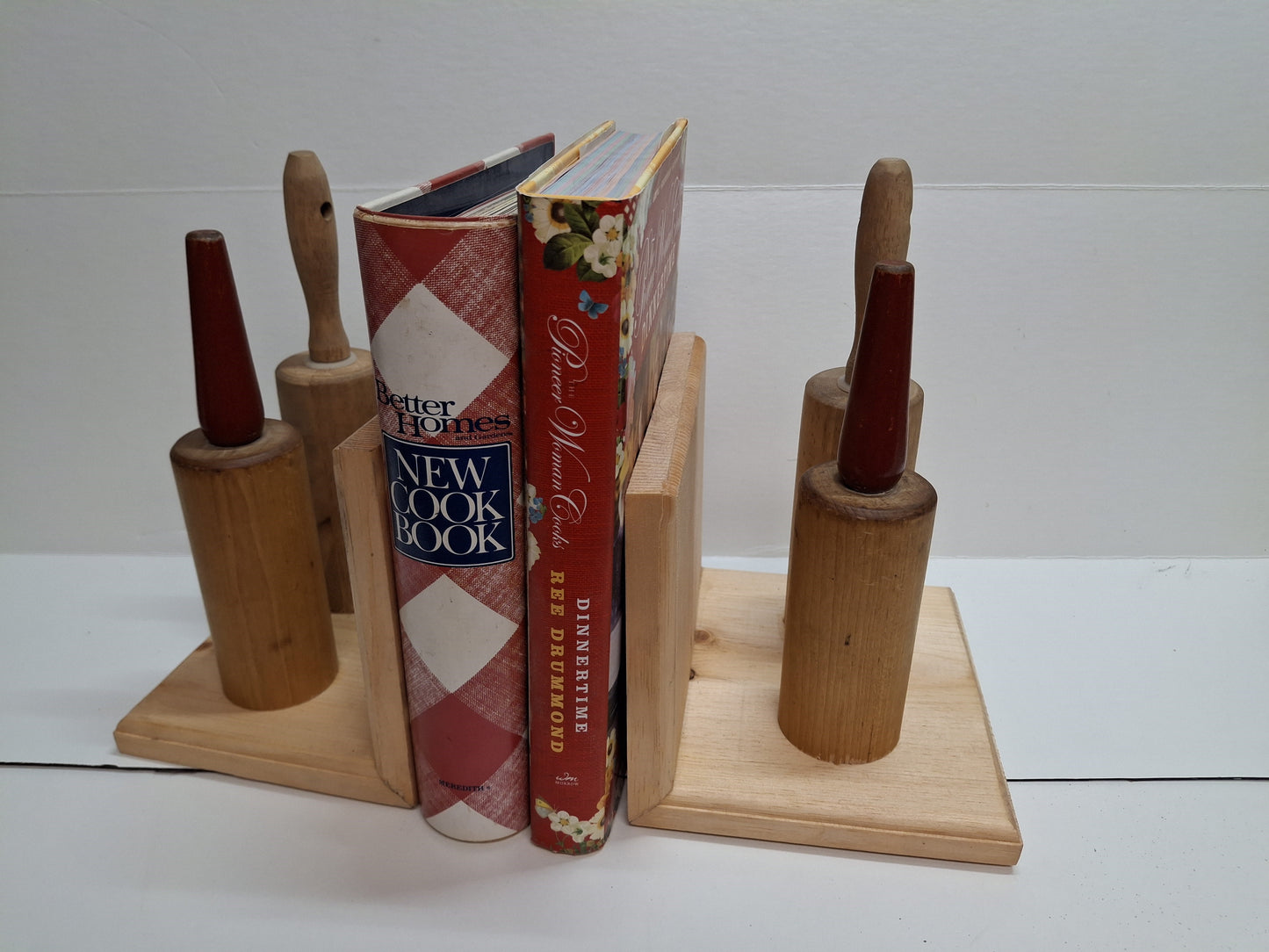 Rolling Pin Bookend - light stain